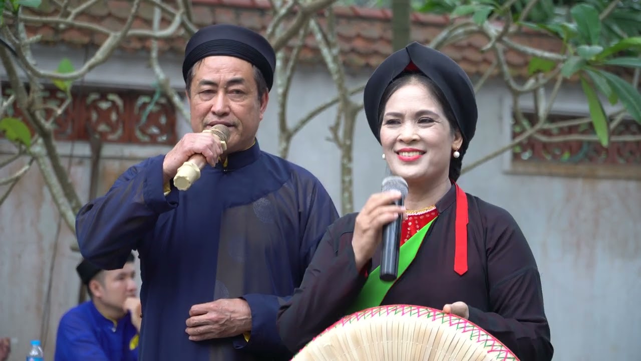 Quan Họ Bắc Ninh ( dọn quán bán hàng ) background