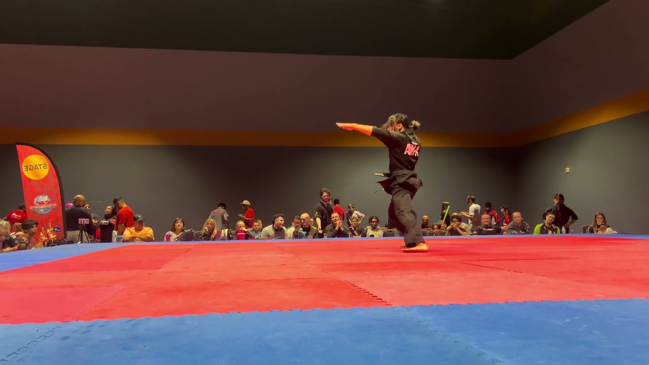 Leo Gamboa Men's Extreme Forms - U.S. Open 2024 background