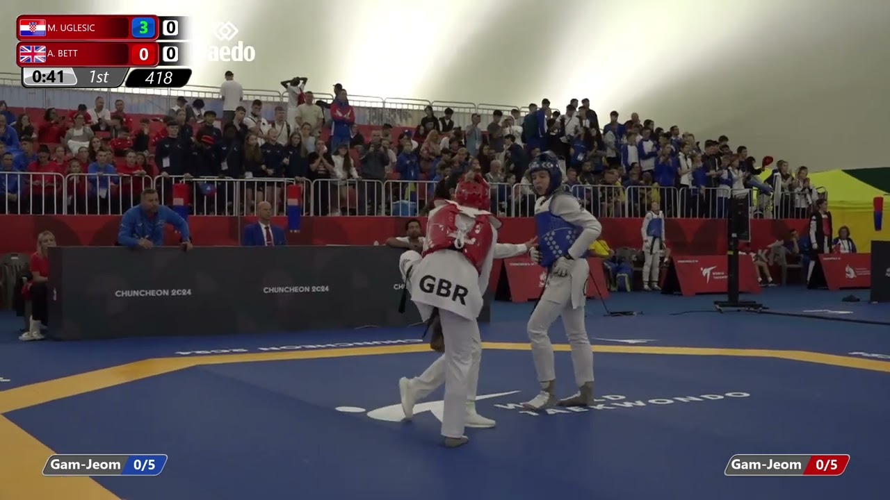 418 Round of 32 Women 59kg CRO M UGLESIC GBR A BETT background