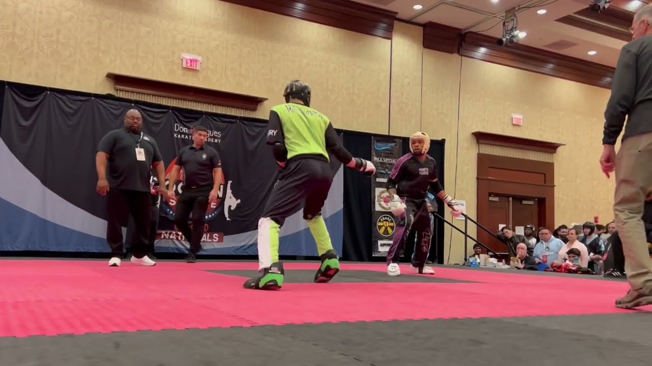 Ian Holper vs Zach Winder Men's Lightweight Sparring - Ocean State Grand Nationals 2024 backdrop