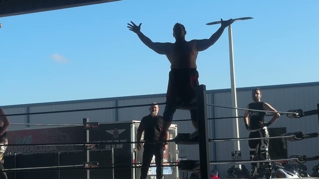Robert BOSS Baines vs 2 Rookies (Referee Billy Grace) | WWN (1.27.24)