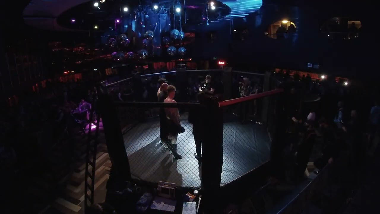 WATFORD | ULTRA MMA | CONOR "PRETTY BOY" THOMAS VS HARVEY HARKNESS background