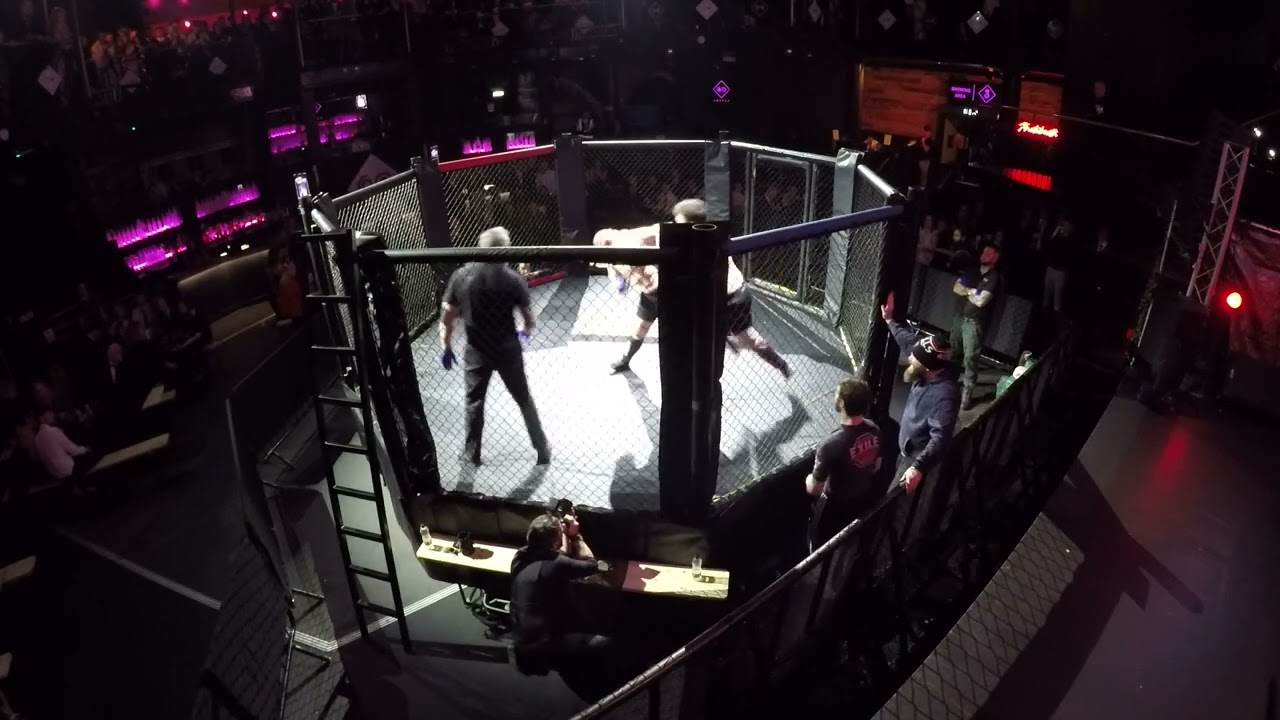 SOUTHAMPTON | ULTRA MMA | ELLIS HILL VS OLIVER LOCHRANE background