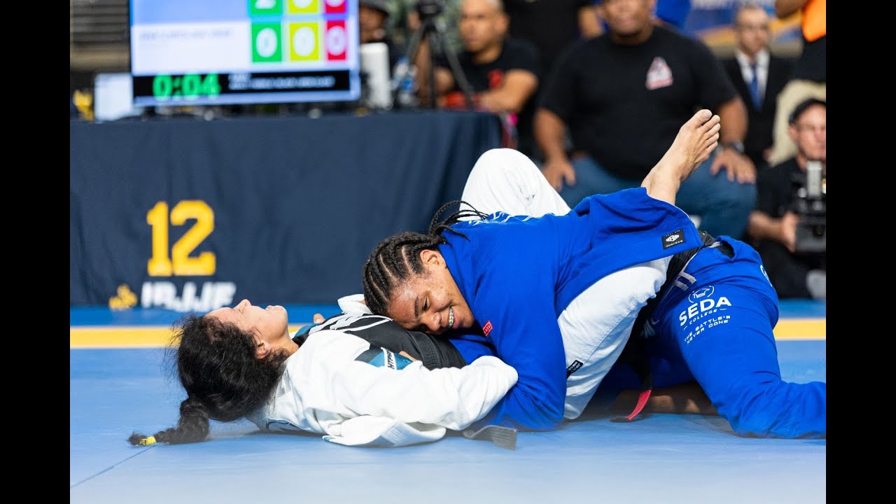Women's Absolute Final: Ana Carolina vs Gabrieli Pessanha | 2023 IBJJF Pan Championship