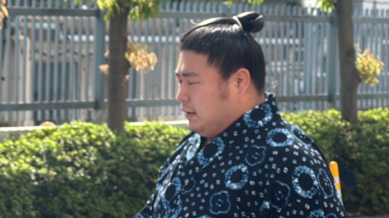 速報❗️入り待ち 本日お誕生日の若元春✨尊富士 草野 熱海富士【妙義龍断髪式】 2025/10/5 MYOGIRYU retirement ceremony Wakamotoharu background