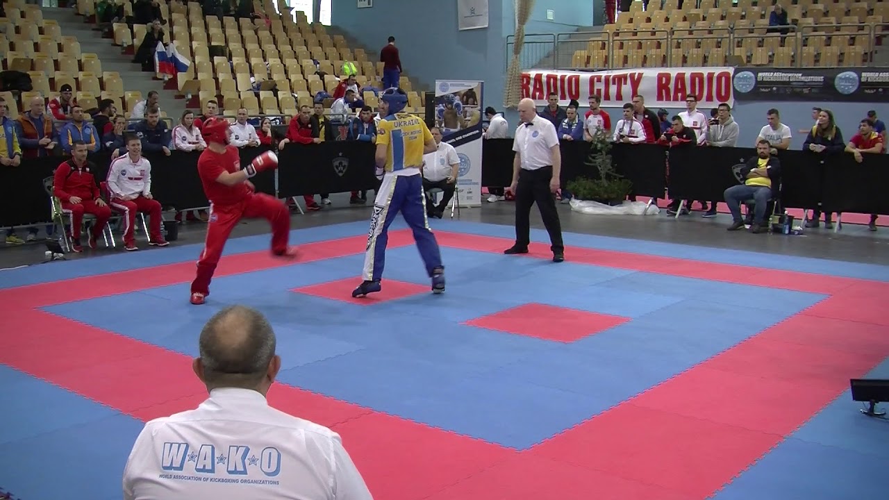 Adrian Durma v Pavlo Zamyatin WAKO European Championships 2018 background