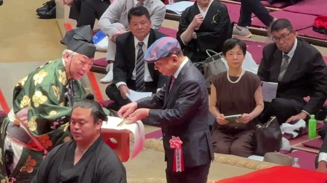 速報❗️妙義龍断髪式 『笑点でおなじみ 三遊亭好楽さん』『三遊亭圓雀』【妙義龍断髪式】2025/10/5 MYOGIRYU retirement ceremony background