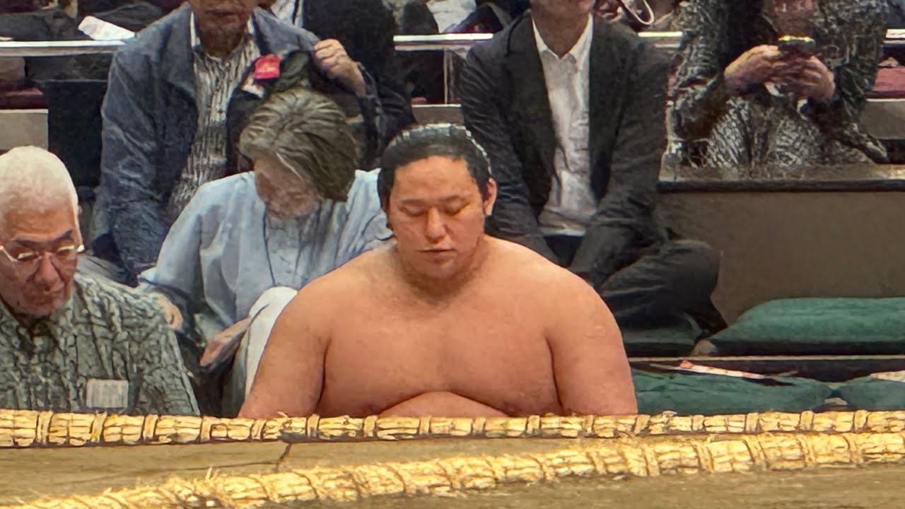 速報❗️二子山部屋 三田 vs剣翔【大相撲令和7年5月場所】 6日目2025/05/1夏場所 Futagoyama MITA vs TSURUGISHO background