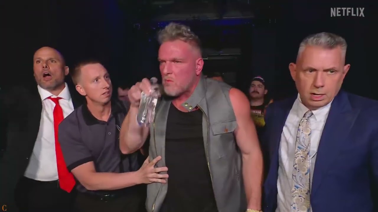 Adam Pearce attempts to give Michael Cole the night off: Raw, Apr. 21, 2025 background