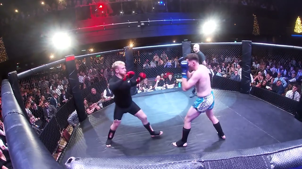 NEWCASTLE | ULTRA MMA | SIMON VIPER DAVISON VS JORDAN BELL background