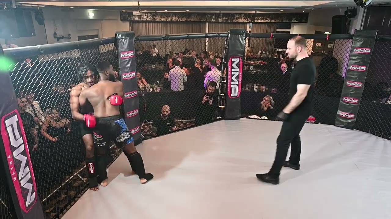 GLASGOW | ULTRA MMA | AMIR VS OMOTENIOLA OKARUNWI