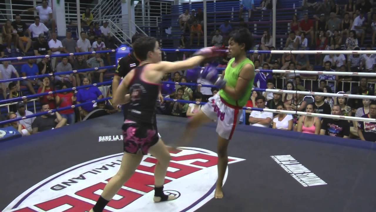 Mia From USA Fights at Bangla Stadium 1.5.15