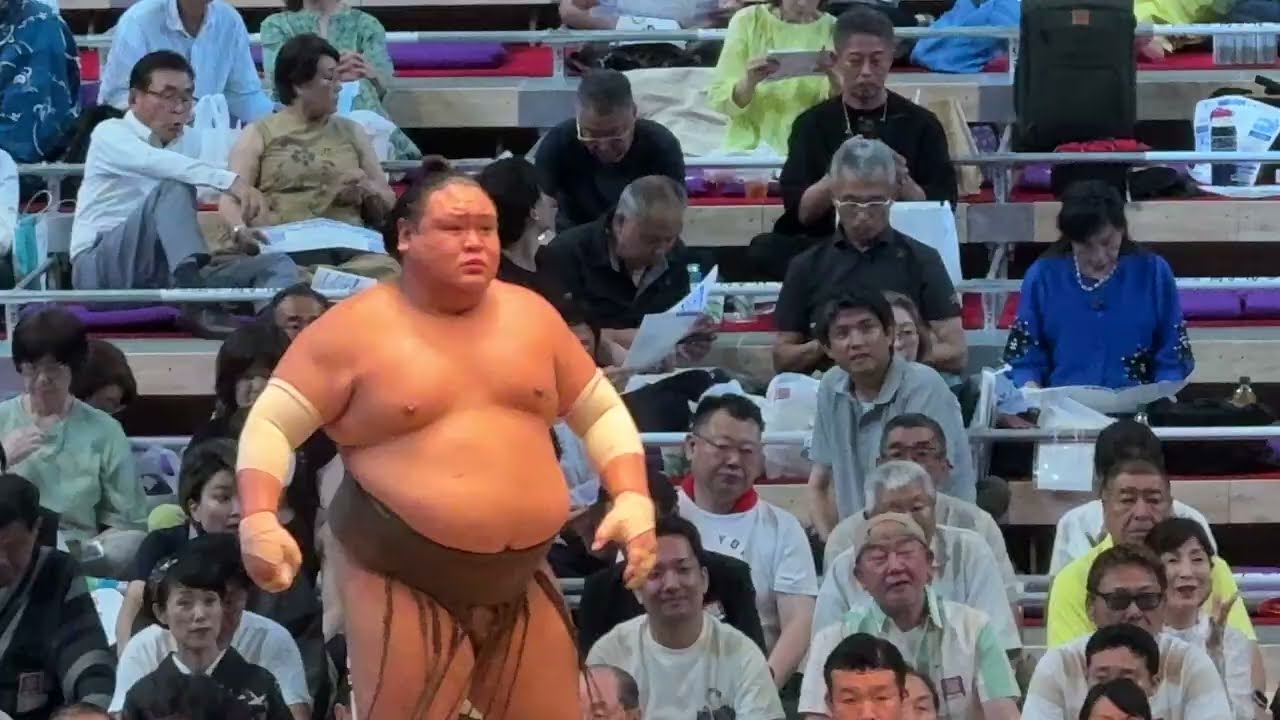 速報❗️荒篤山vs 竜電 十両優勝争い 荒篤山が勝てば三田との決定戦【大相撲令和7年7月場所】千秋楽 15日目 2025/7/27名古屋場所 KOTOKUZAN RYUDEN JUL 2025 DAY background