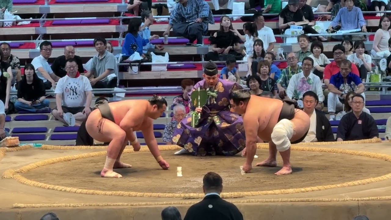 速報❗️北の若vs大奄美【大相撲令和7年7月場所】千秋楽 15日目 2025/7/27名古屋場所 kitanowaka daiamami JUL 2025 DAY15 background