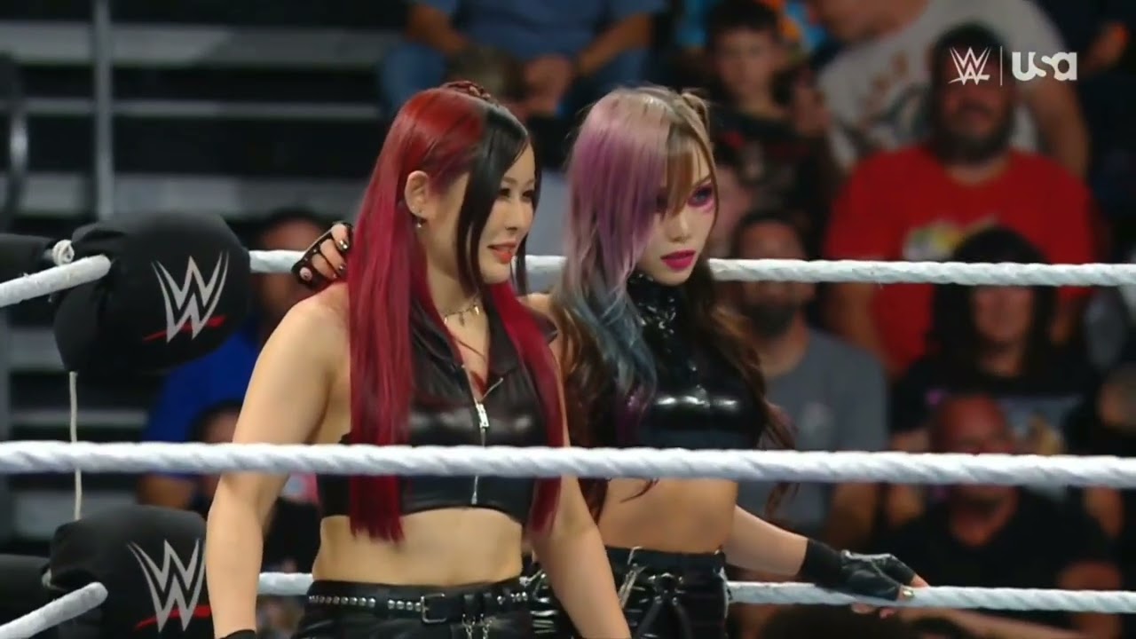 WWE RAW DAMAGE CTRL VS THE PURE FUSION COLLECTIVE 08/26/24