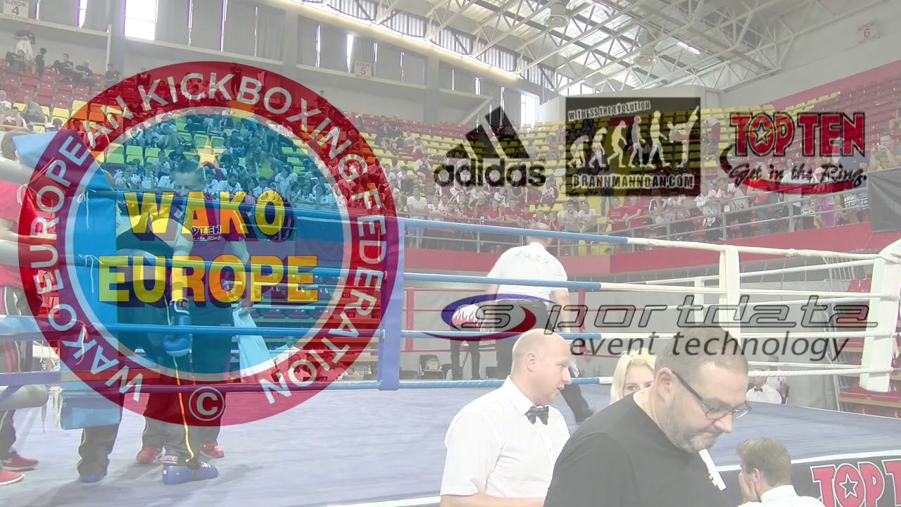Seymanur Sahin v Victoria Linz WAKO European Championships 2017 background