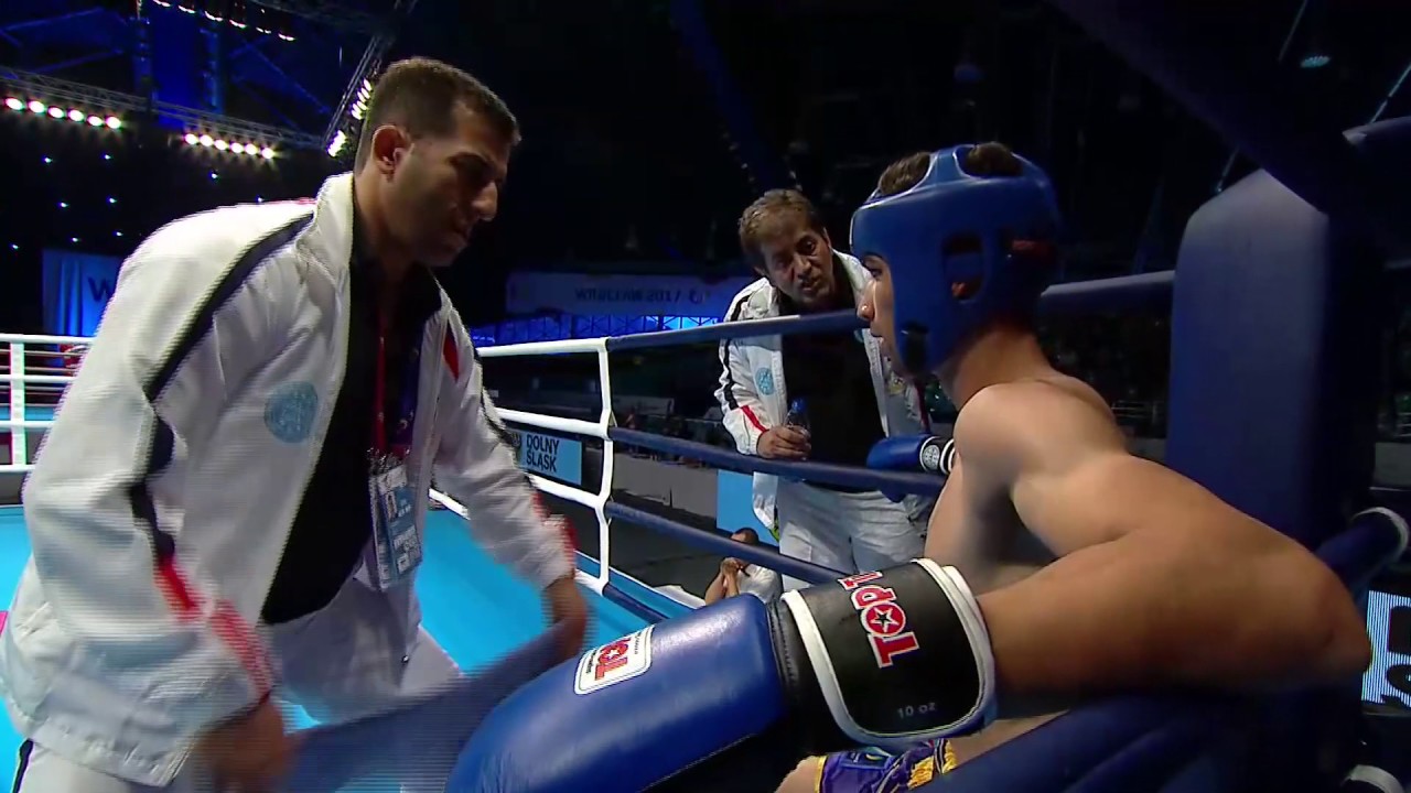 Aleksandar Konovalov (SRB) v Iraj Maradi (IRI) IWGA 2017 backdrop