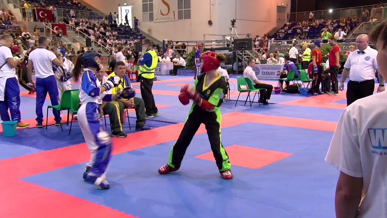 Giorgia Russo v Cayleigh Labuschagne WAKO World Championships 2018 background
