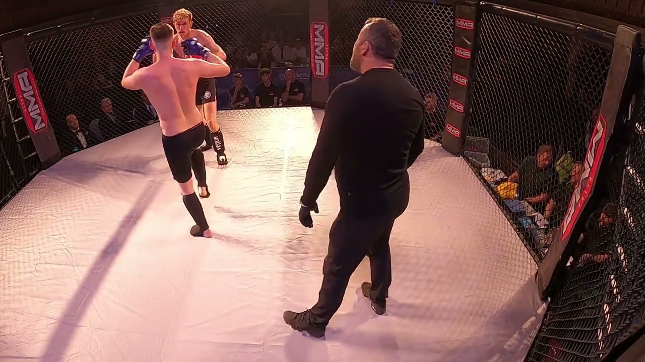 BOURNEMOUTH | ULTRA MMA | JACK AYTON VS KYLE DAVIES background