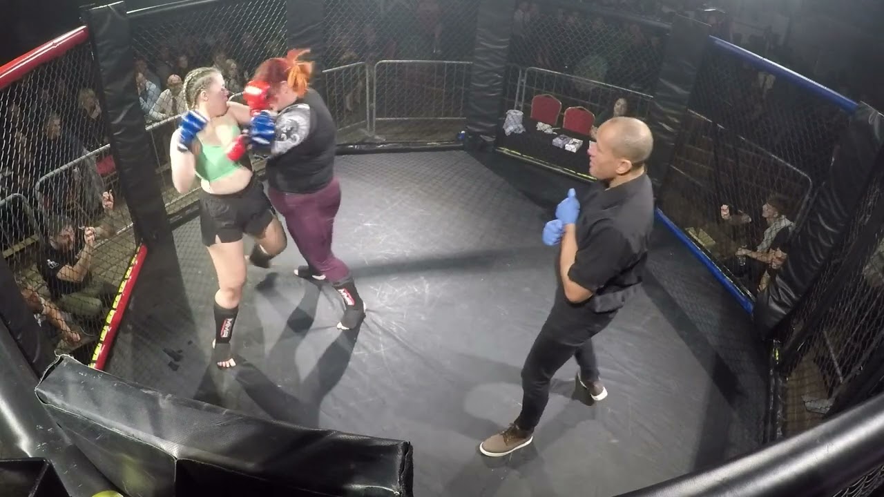 LEICESTER | ULTRA MMA | ELLIE THE LEGEND VS ANGEL THE DEVIL WHITE