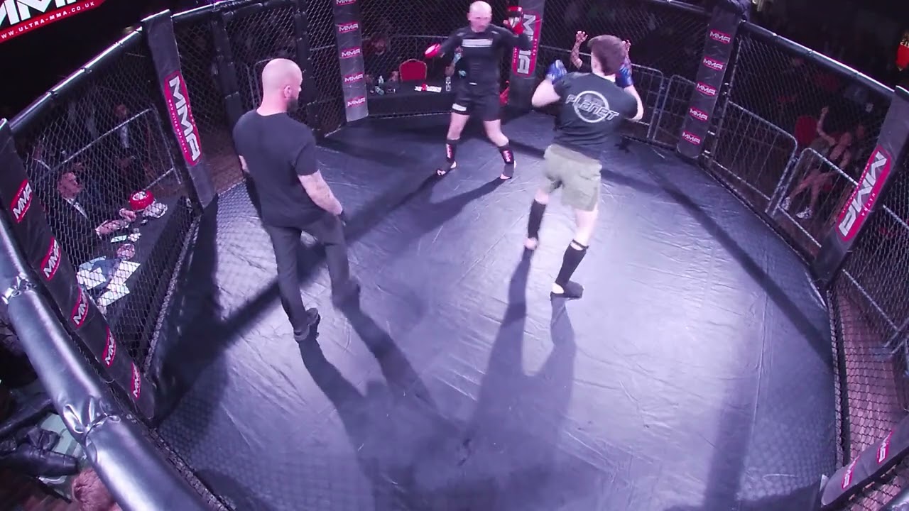 LEICESTER MMA BRADLEY BREEZEBLOCK BOND VS ZACATRON COLACICCO