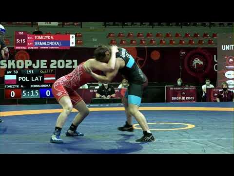 Qual. WW - 50 kg: A. TOMCZYK (POL) v. J. JERMALONOKA (LAT) background
