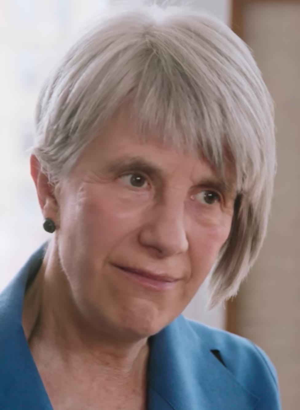 Paula England