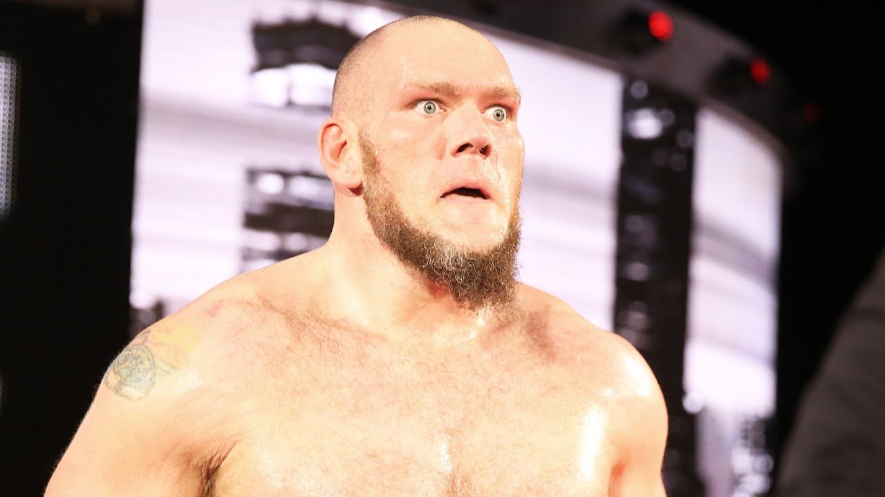 10 Wrestlers Who Almost Killed Their Wrestling Career background