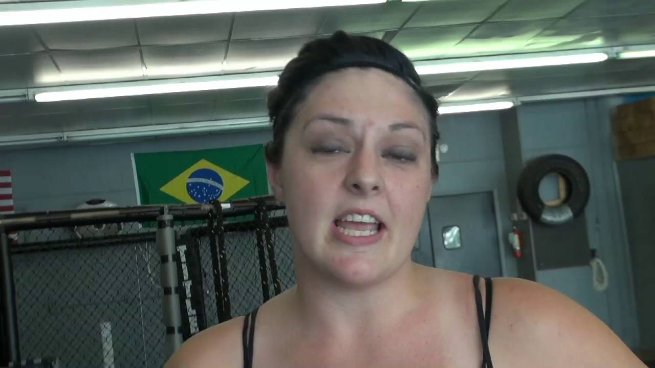 GIRL FIGHT, GIRL FIGHT!!!!!!! background