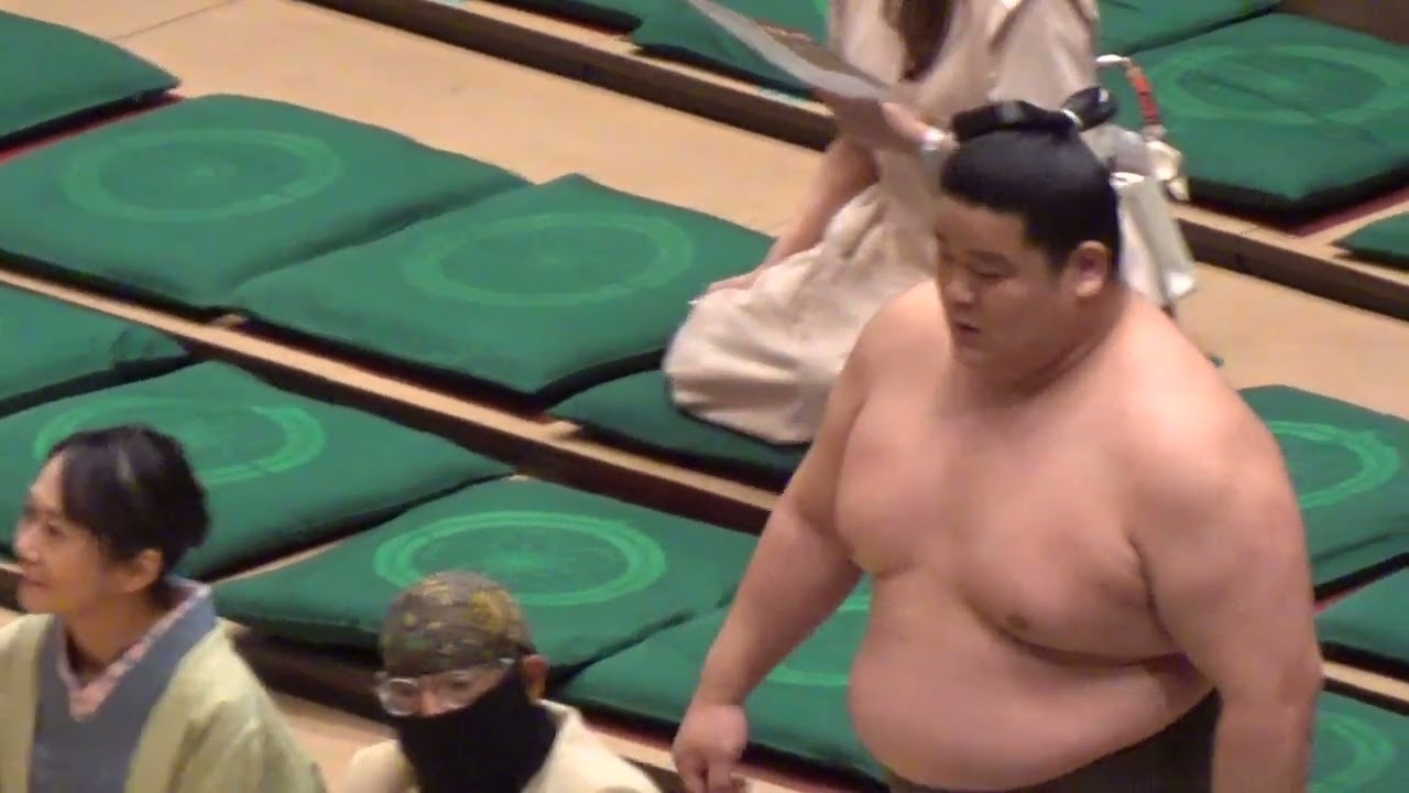 速報❗️二子山部屋 延原 vs 千代ノ皇【大相撲令和7年9月場所】11日目2025/09/24 Futagoyama NOBEHARA vs CHIYONOO SEP 2025 DAY11 background
