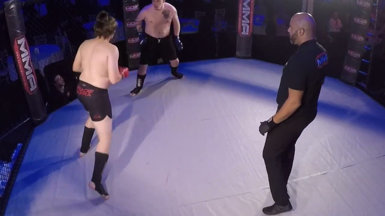 DERBY | ULTRA MMA | ROB EL BANCO HARVEY VS NATHAN EDWARDS background