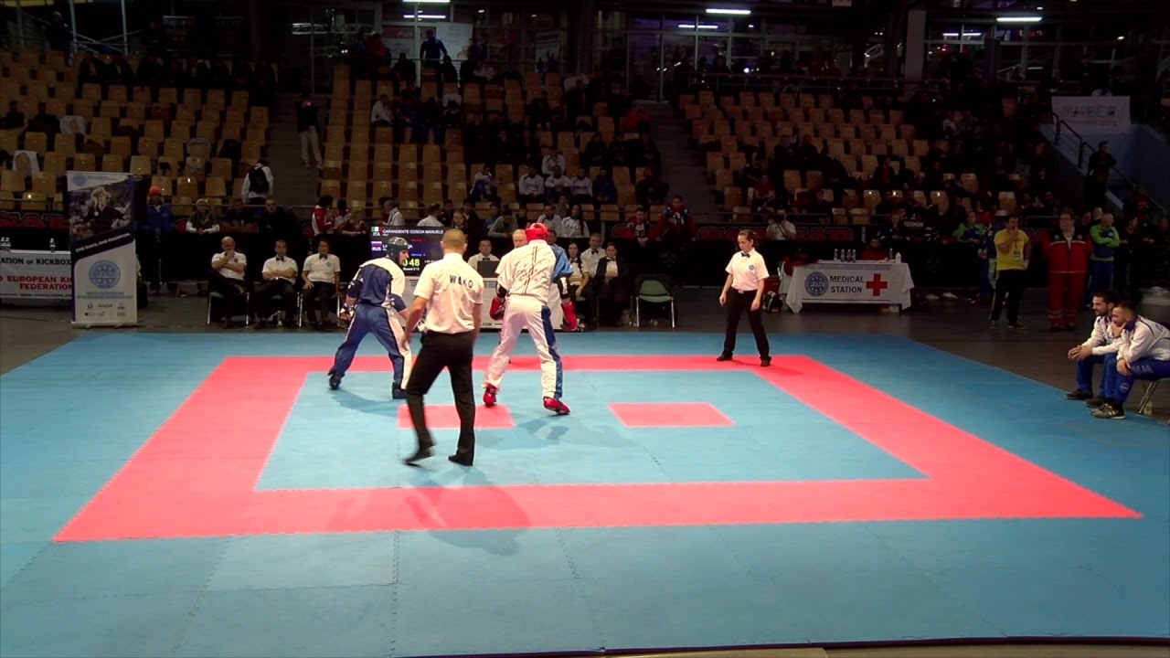 Manuele Carandente Coscia v Nikita Lipshin WAKO European Championships 2018 background