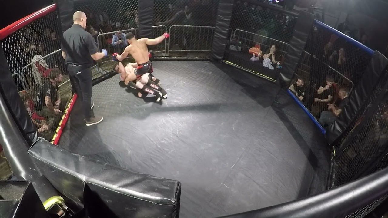 LEICESTER | ULTRA MMA | JUAN KUNAKAH VS KLAYTON THE GODLESS THROWER background