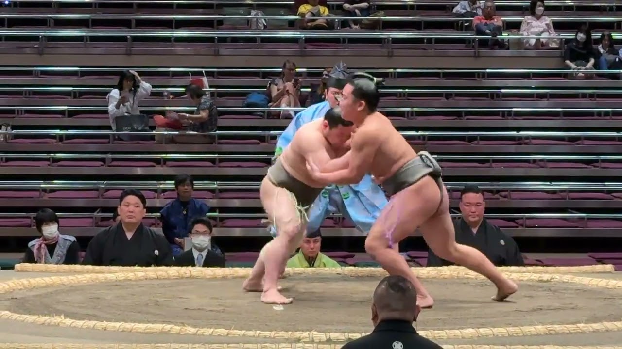 速報❗️二子山部屋 月岡vs名島 【大相撲令和7年5月場所】夏場所 初日2025/05/11 background