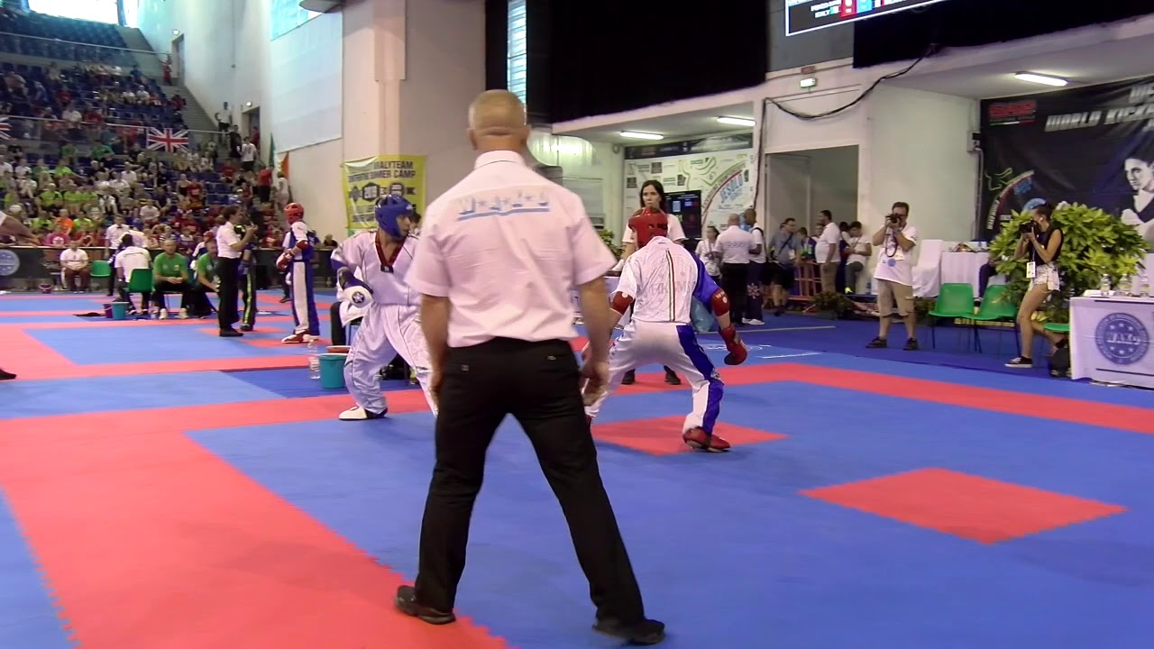 Sergio Osuna Salva v Ivan Penzo WAKO World Championships 2018 background