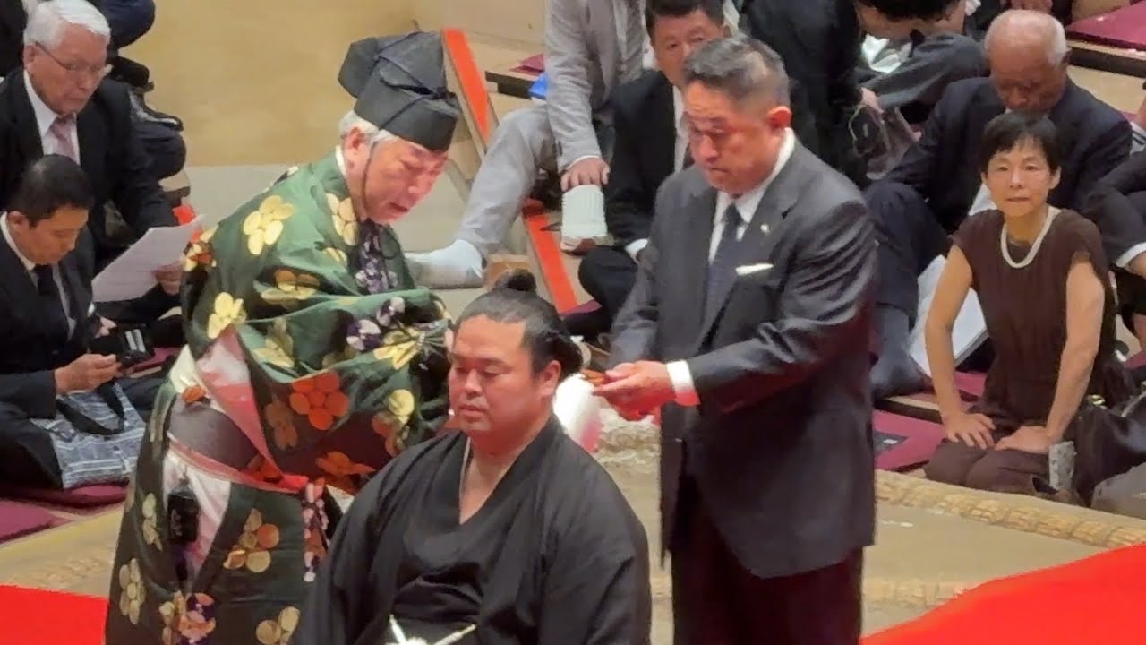 速報❗️妙義龍断髪式 主賓の方 【妙義龍断髪式】2025/10/5 MYOGIRYU retirement ceremony background