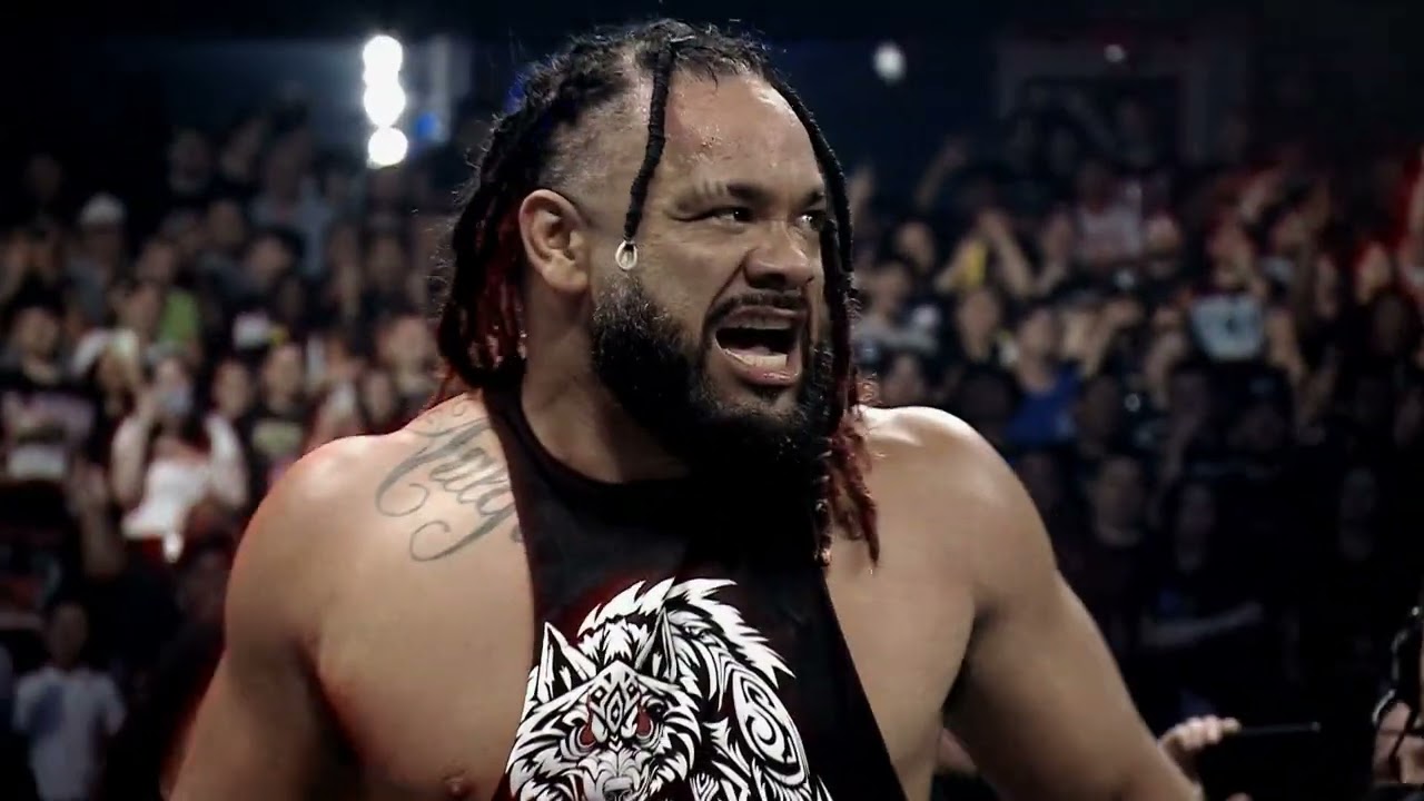 Roman Reigns vs Solo Sikoa - Tribal Combat Official Promo: Raw, Jan. 6, 2025 background