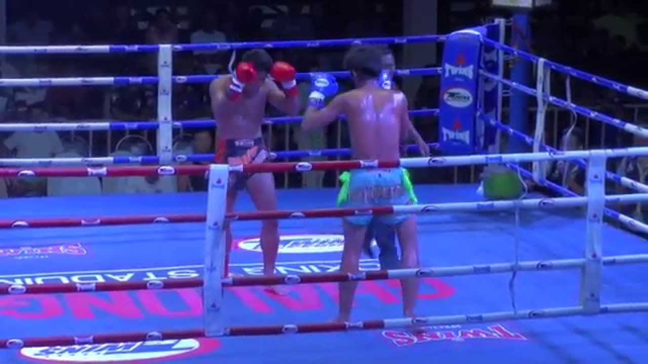 Saeksan (Tiger Muay Thai) vs Sangpetch @ Chalong Boxing Stadium 7/4/2015 background