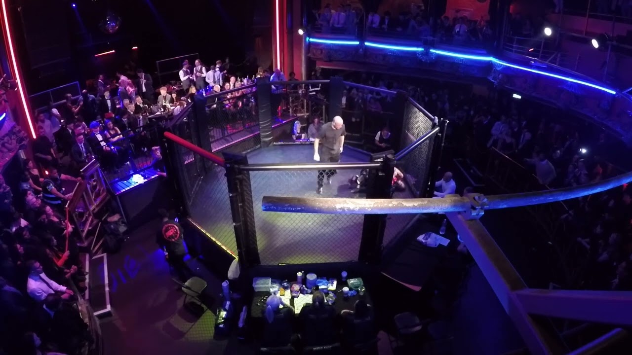 LONDON | ULTRA MMA | JASON 'V YOUNG' HOANG VS JAABIR 'SHINIGAMI' HUSSAIN background