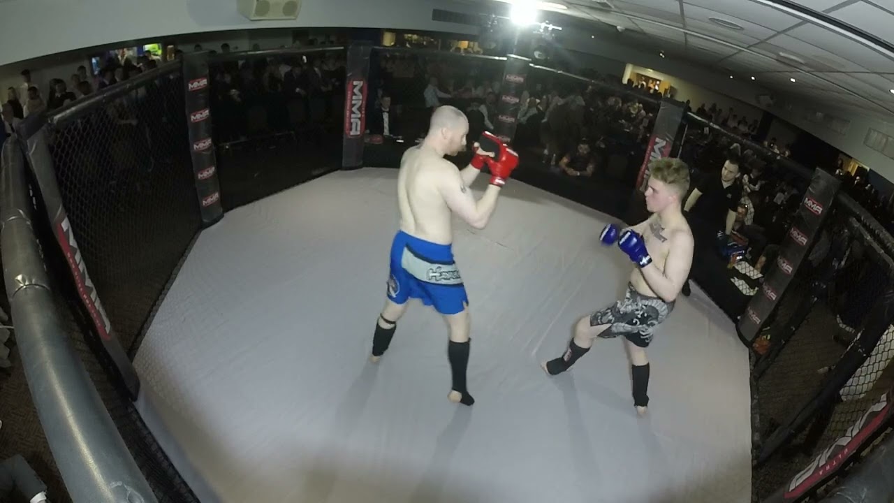 WIGAN | MMA | RICHARD FRANCE VS KAMIL KIERONSKI background