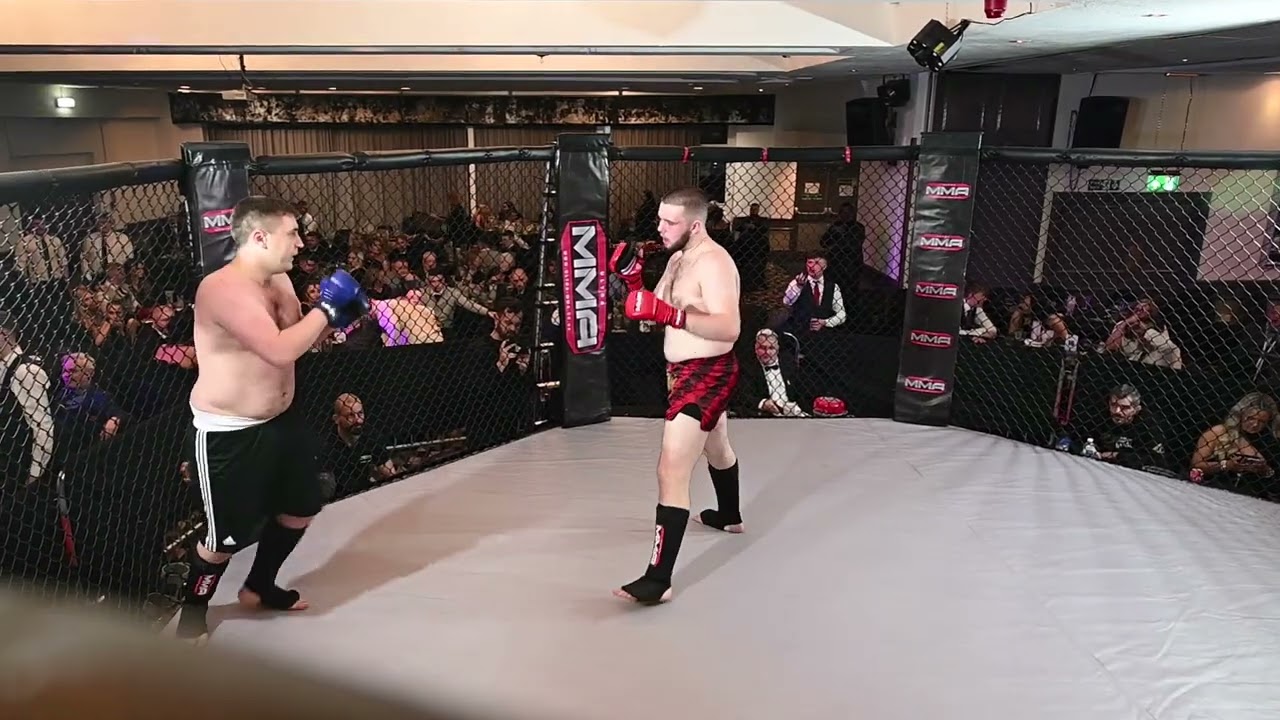 GLASGOW | ULTRA MMA | TOM HODGSON VS JAMES BARCLAY