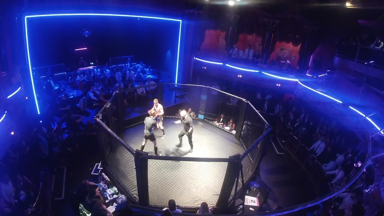 London | Ultra MMA | Cyprian Rohraff VS Toby Lee Manning