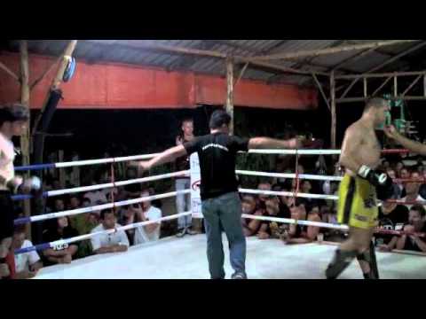 BBQ Beatdown 33: Tomas (Poland) Vs William (USA) @ Tiger Muay Thai background