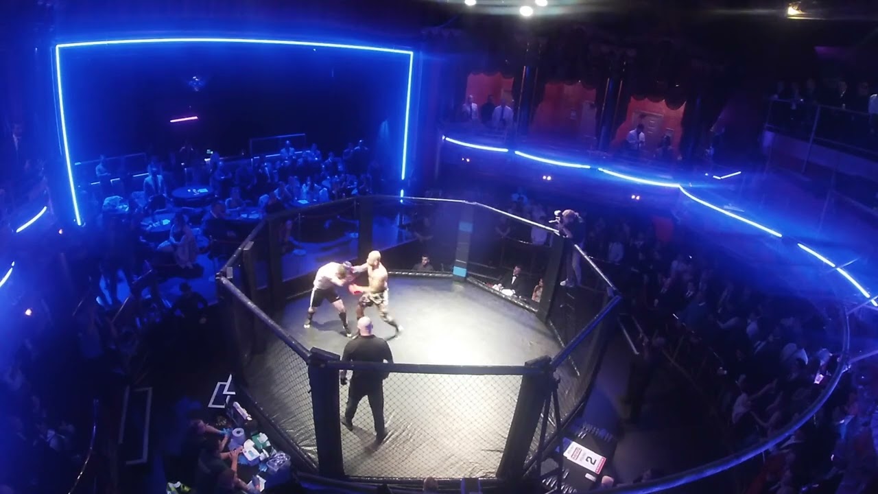 London | Ultra MMA | Sajaad Minhas VS Alex Owen background
