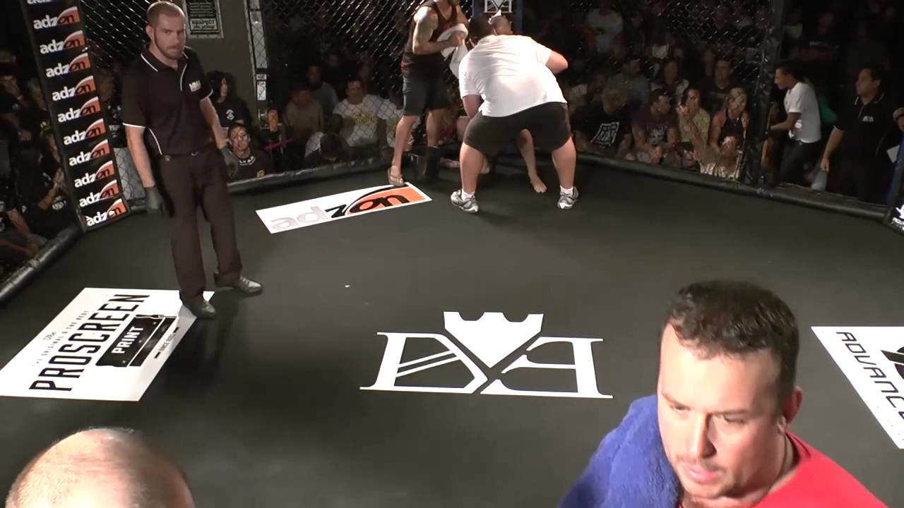 Eternal MMA 4 - Boston Caines VS Aaron Mahon