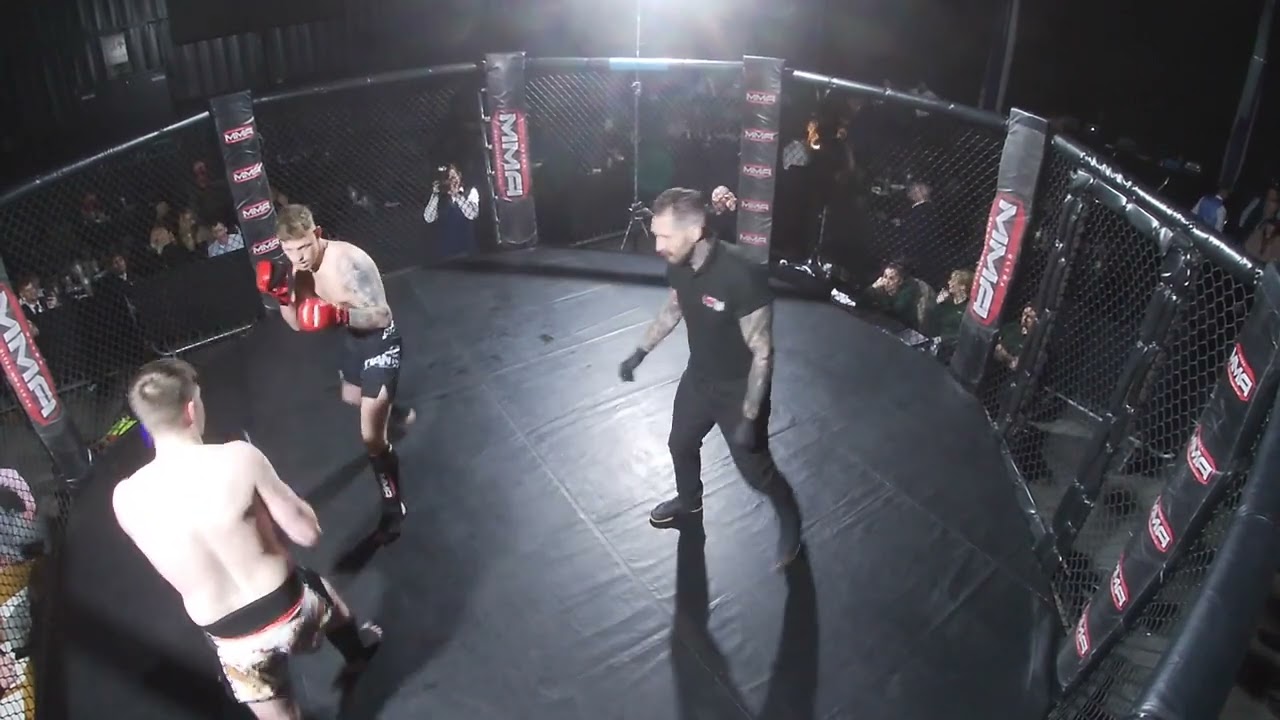 MANCHESTER | ULTRA MMA | CHARLES MOORES VS THE ANSELL ASSASSIN