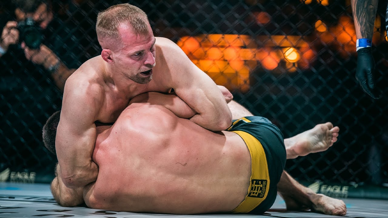 OKTAGON 19: Macek vs. Kvarnstrom backdrop