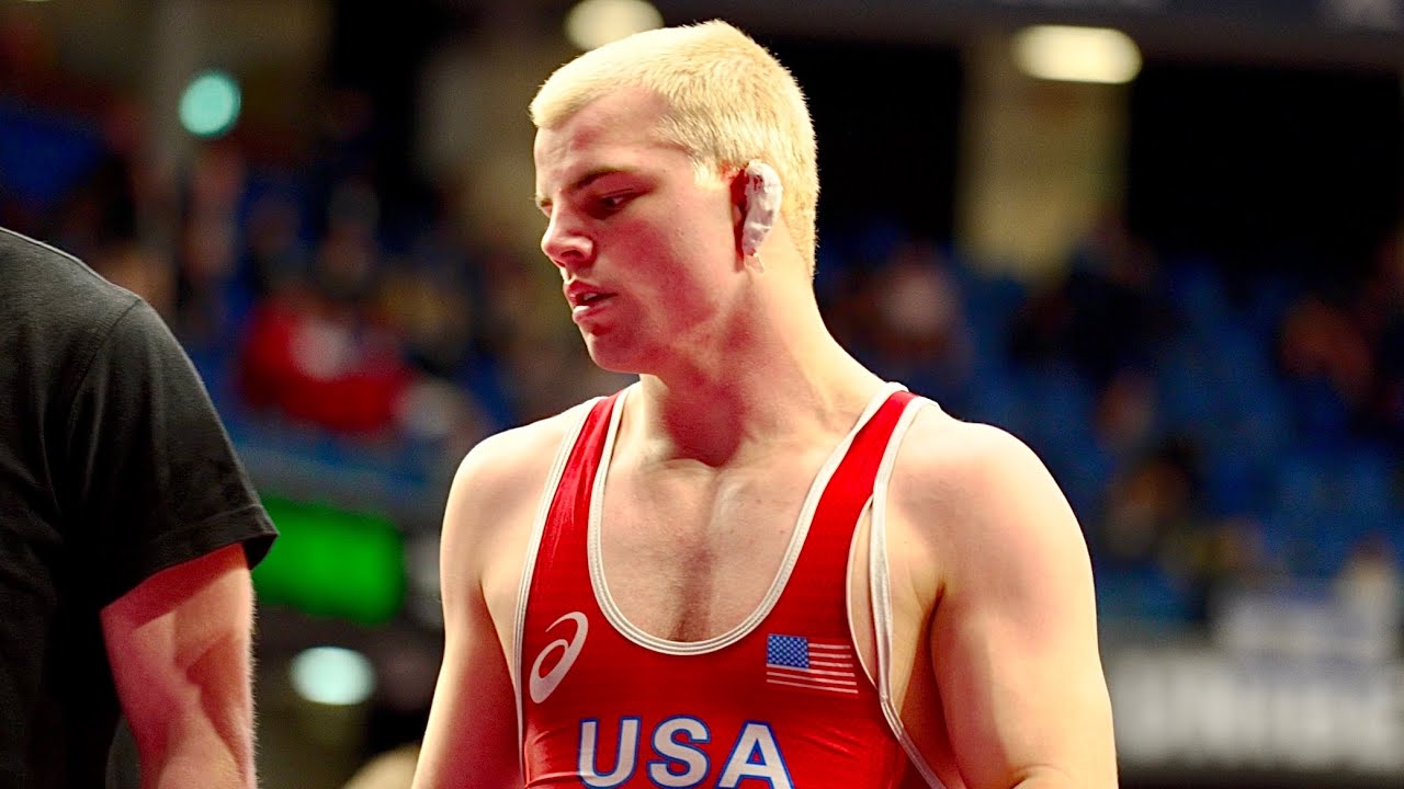 Bloody ear! U20 J. Skellenger (USA) vs A. Kapulins (LAT). Freestyle 70kg youth wrestling.