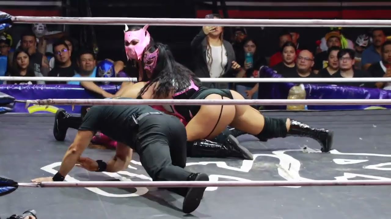 IWRG luca femenil: Candy Swing y Hahastary đ Kali y Krissta background