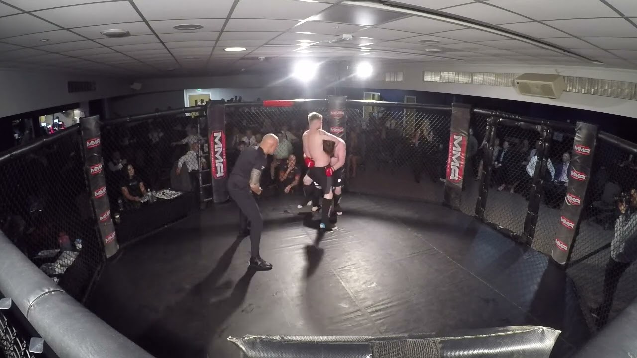 WIGAN | MMA | KYLE TURNER VS KAINE DAVIES background